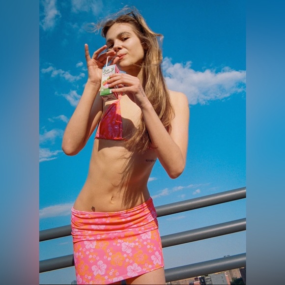 Cool Is A Construct Bikini Set with Skirt - Picture 3 of 5